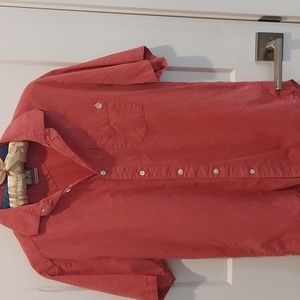 Men's short sleeve buttn up